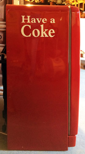 Nevera Coca-Cola antigua recuperada